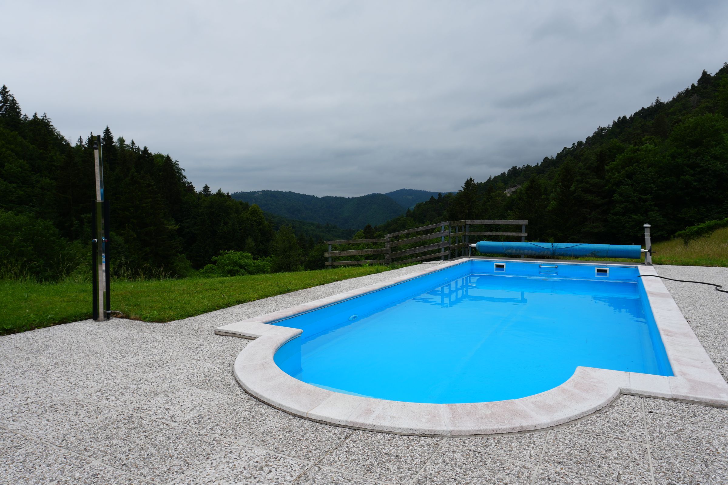 The 8 x 4 m pool with a view of the valley